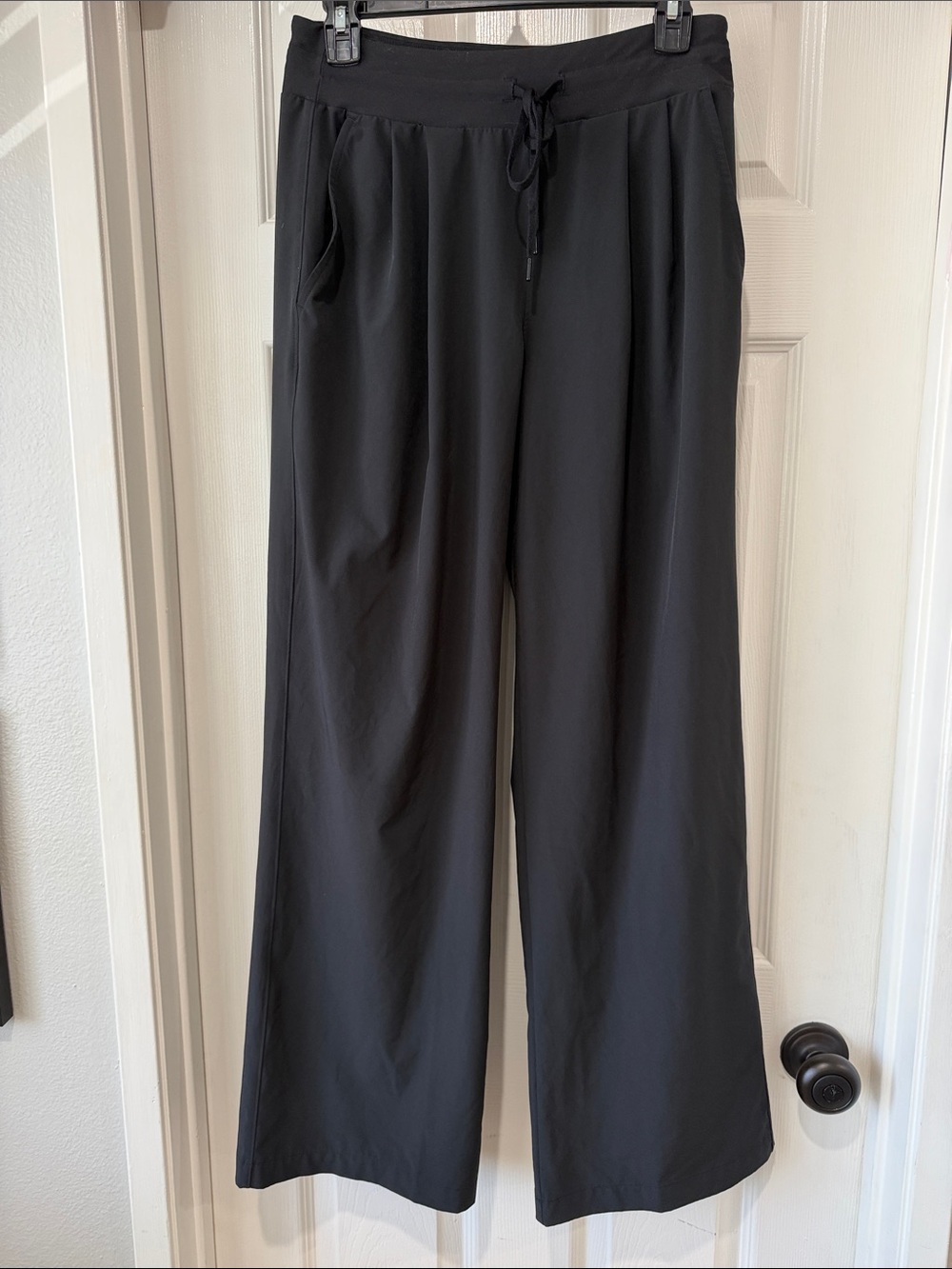 CALIA by Carrie Underwood Black Wide-Leg Drawstring Pants